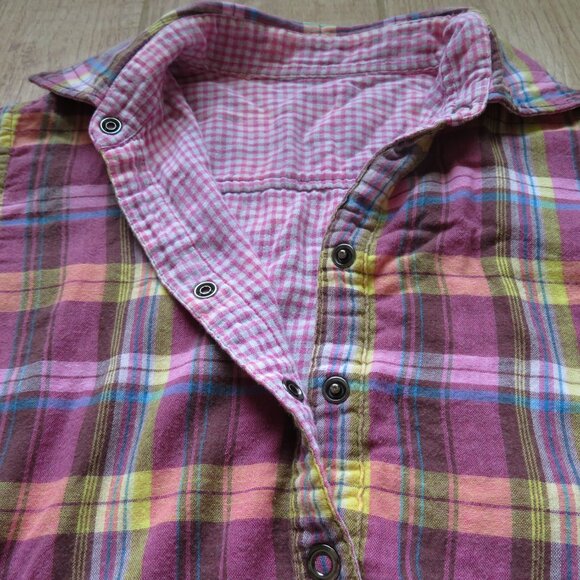 Ralph Lauren Polo Reversible Pink Plaid Snap Blouse Size S - Picture 9 of 11